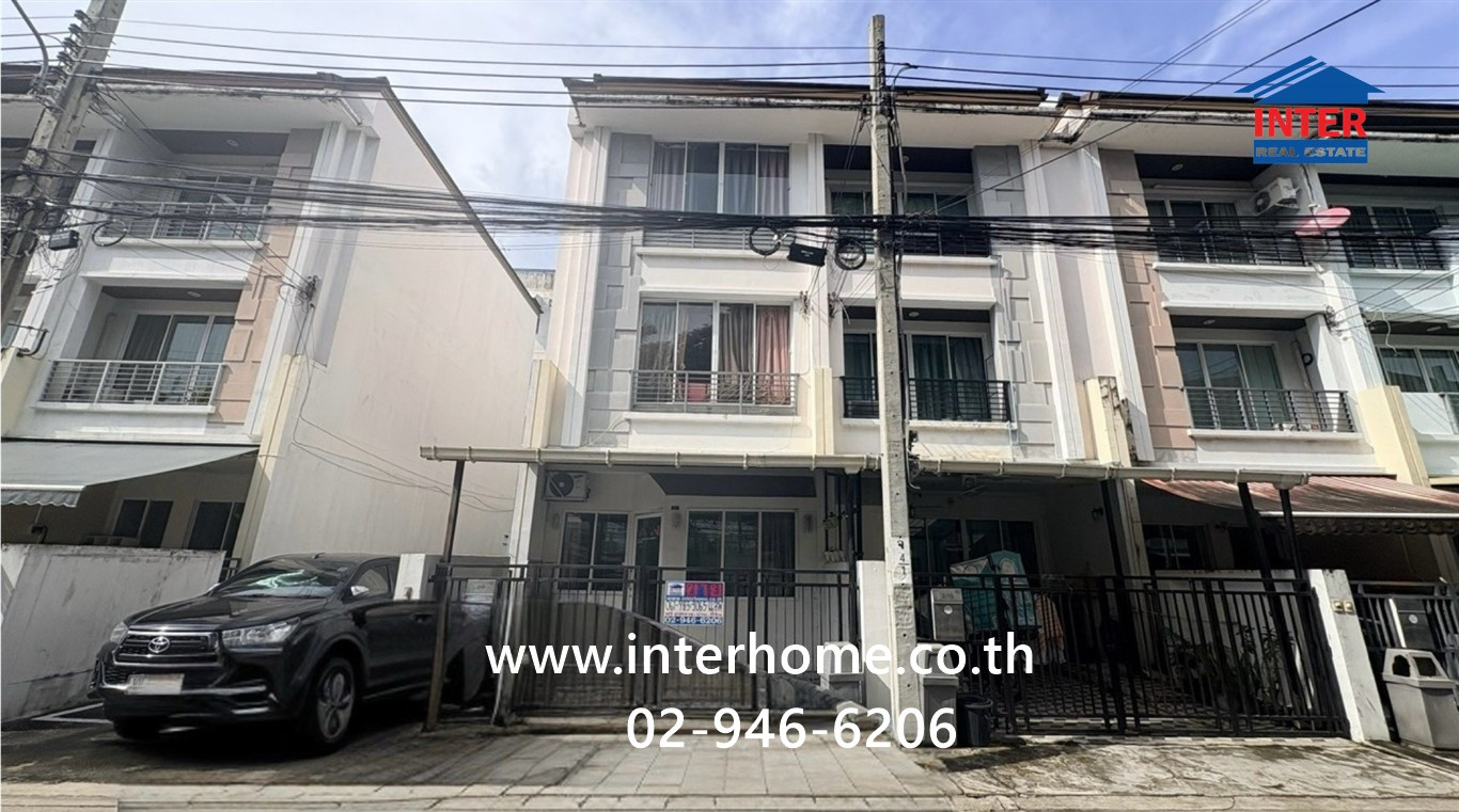 ทาวน์โฮม 3 ชั้น 20.4 ตร.ว. หมู่บ้านกลางเมือง ลาดพร้าว101 ใกล้โรงพยาบาลลาดพร้าว ซอยลาดพร้าว101 แยก38 ถนนลาดพร้าว101 เขตบางกะปิ กรุงเทพมหานคร 