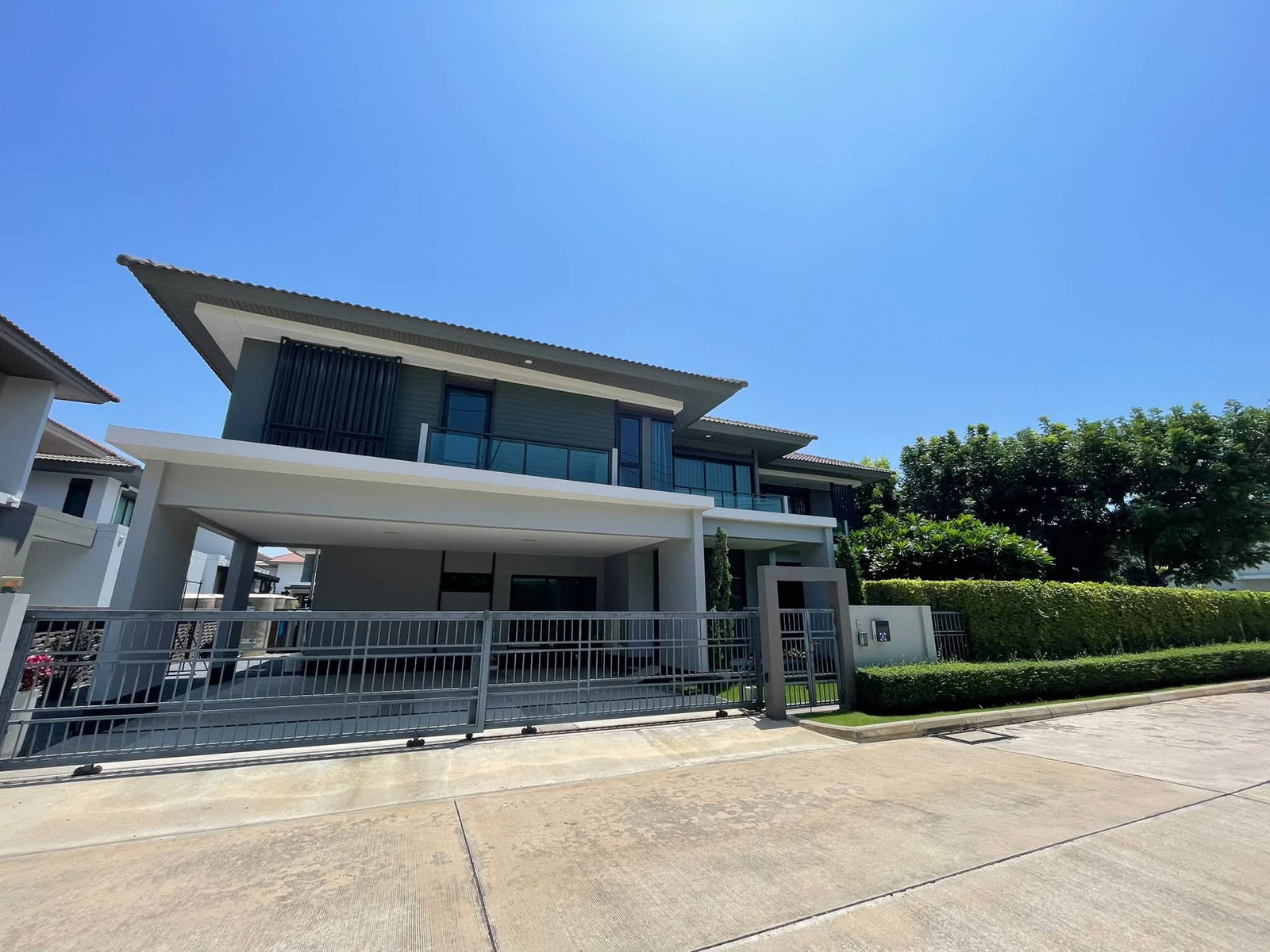 🏡 ขายบ้านเดี่ยว 𝗦𝗘𝗧𝗧𝗛𝗔𝗦𝗜𝗥𝗜 วงแหวน–ลำลูกกา | ที่ดิน 107.7 ตร.ว. | พื้นที่ใช้สอย 300 ตร.ม. | 4 ห้องนอน 5 ห้องน้ำ ✨ 🏡 ขายบ้านเดี่ยว 𝗦𝗘𝗧𝗧𝗛𝗔𝗦𝗜𝗥𝗜 วงแหวน–ลำลูกกา | ที่ดิน 107.7 ตร.ว. | พื้นที่ใช้สอย 300 ตร.ม. | 4 ห้องนอน 5 ห้องน้ำ ✨