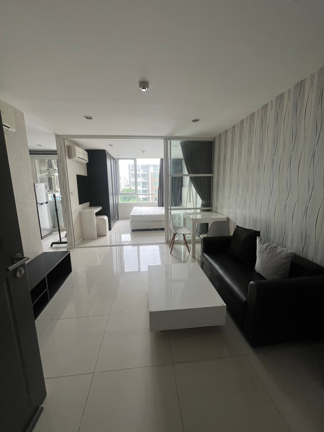 Condo for sale, Element Srinakarin | Opposite Seacon Square | Pool view | Able to borrow more than Condo for sale, Element Srinakarin | Opposite Seacon Square | Pool view | Able to borrow more than