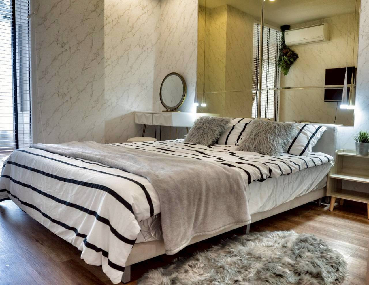 For RENT : 15 Sukhumvit Residence Location  Size  :   135 Sqm. 1x Floor    :  4 Bedroom 2 Bathroom / Unblocked view Fully furnished – รูปที่ 4