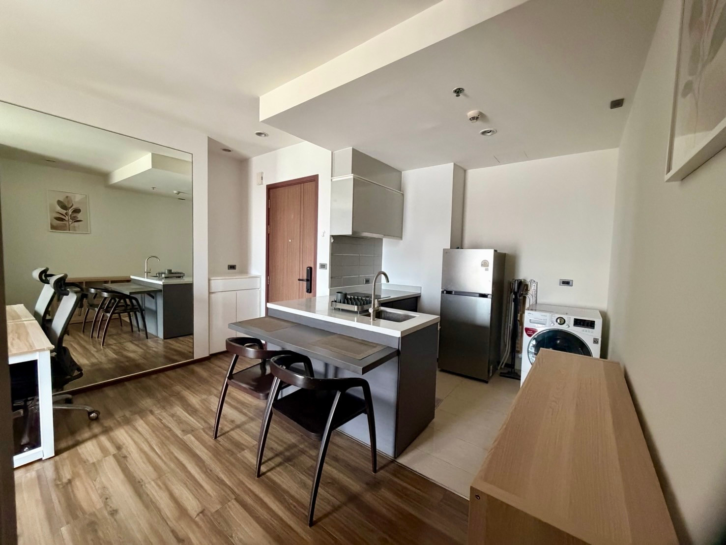 For Rent Condo WYNE Sukhumvit area 40 sqm Price 27k Fully Furnished For Rent Condo WYNE Sukhumvit area 40 sqm Price 27k Fully Furnished