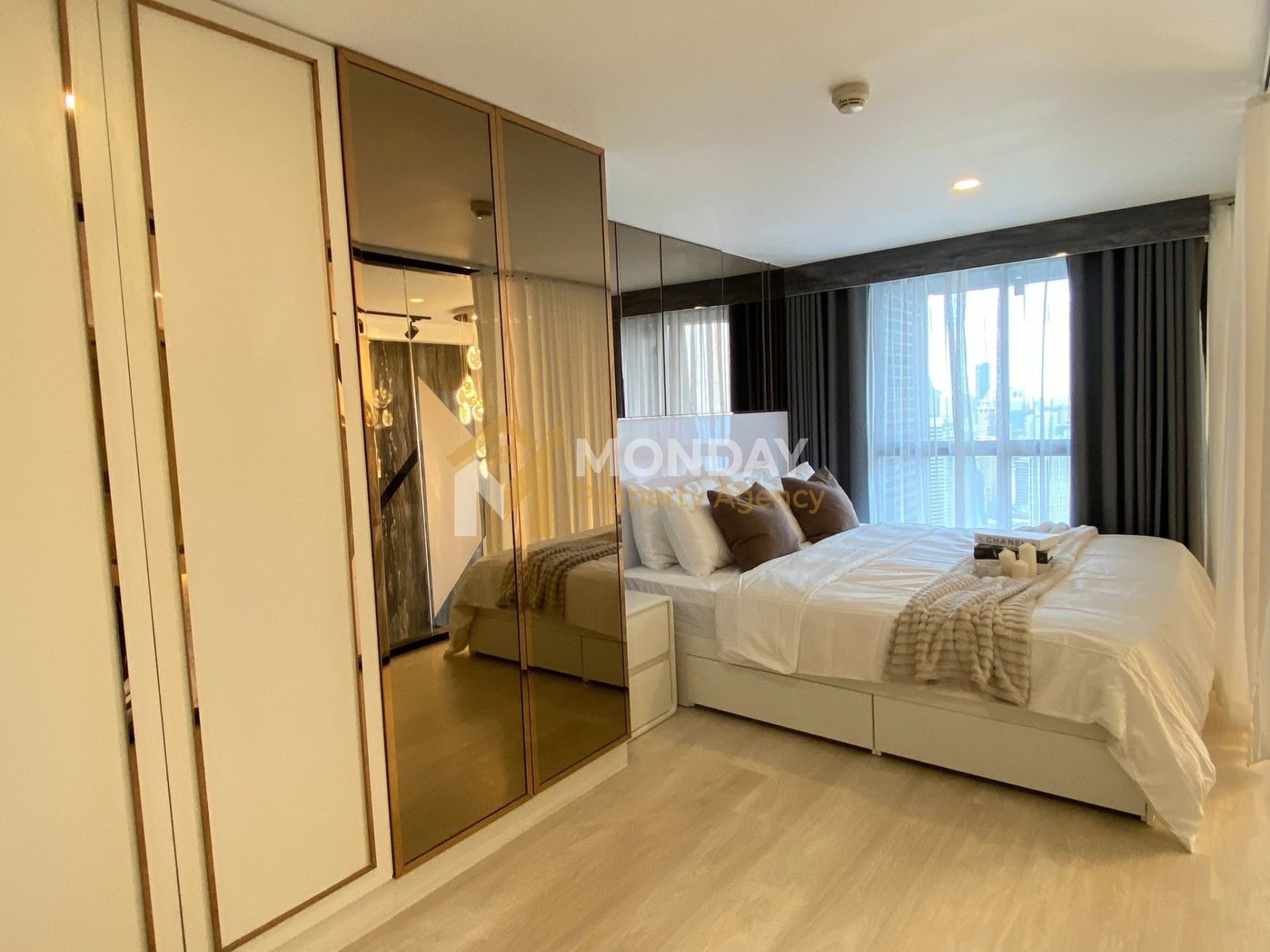 🔥 Duplex แต่งสวยสุดปัง! ราคาดีมาก รีบด่วน ทำเลสาทร 🏢✨ 2 Bedroom 1 Bathroom 35,000/เดือน 📞 Call: 092-461-6989 – รูปที่ 3