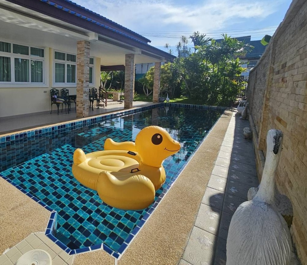 โอกาสหาไม่ได้ง่ายๆ  ขายด่วน! พูลวิลล่าทำเลทองวงศ์อมาตย์-นาเกลือ พัทยา โซนไฮโซ กำลังซื้อสูง ใกล้ทะเลเพียง 300 เมตร!