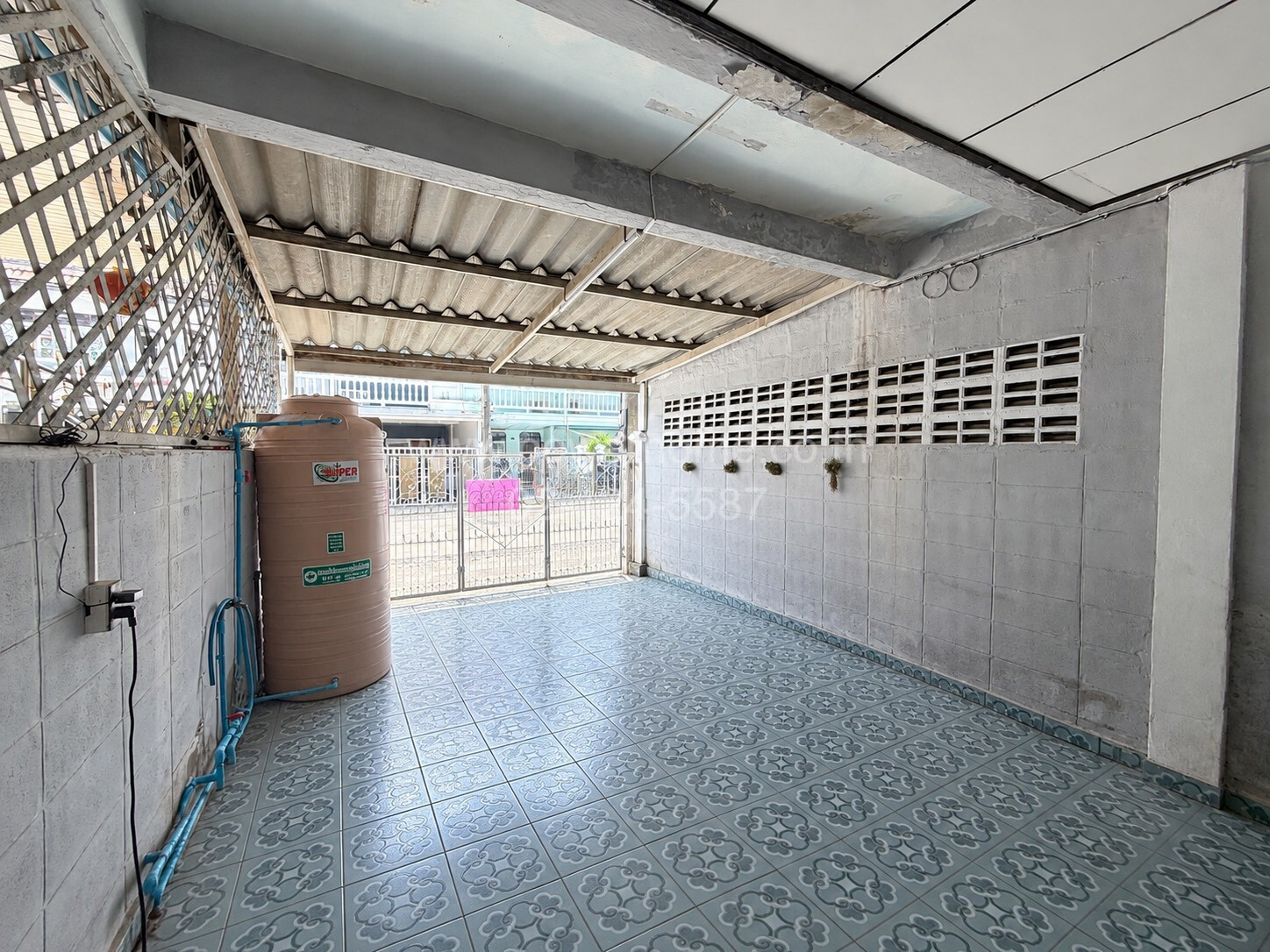 ทาวน์เฮ้าส์ 2ชั้น หมู่บ้านรัตนชัยวิลล่า 3 ทำเลดี ใกล้ตลาดสายสัมพันธ์ – รูปที่ 4