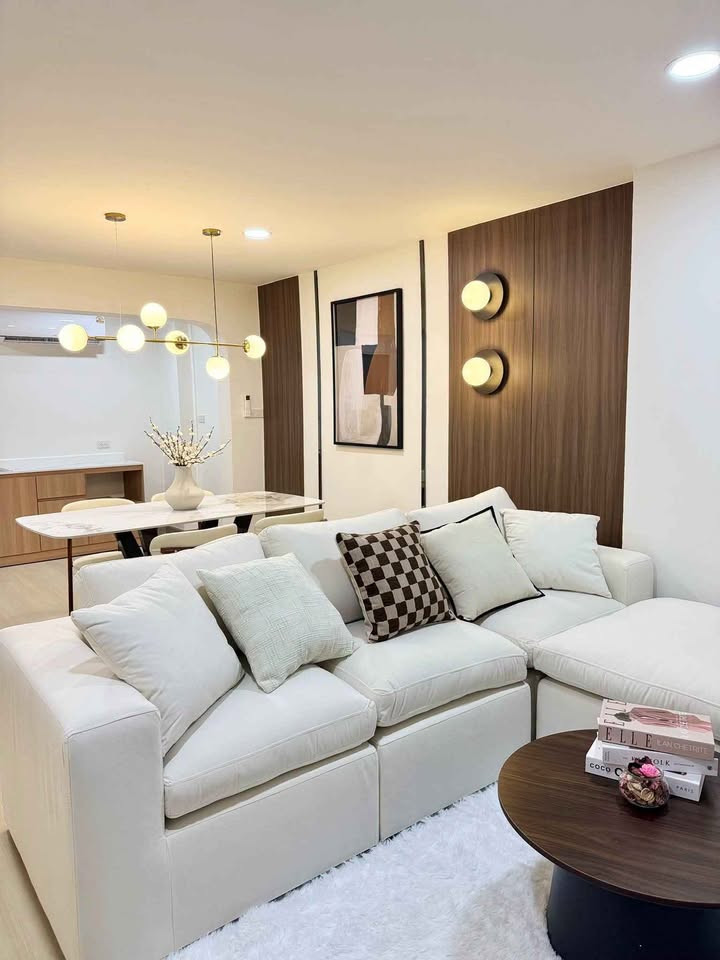 🐶🐱PET-FRIENDLY 2 bedrooms, 2 bathrooms, pets allowed, large unit 63 sq m! For sale: Baan Phraya Phirom, Ratchada 36, fully renovated, plus 3 air conditioners! 🐶🐱PET-FRIENDLY 2 bedrooms, 2 bathrooms, pets allowed, large unit 63 sq m! For sale: Baan Phraya Phirom, Ratchada 36, fully renovated, plus 3 air conditioners!