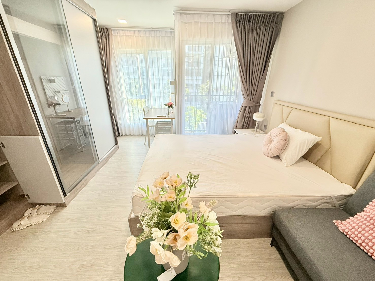 🏙️ For rent 𝗞𝗔𝗩𝗘 𝗧𝗢𝗪𝗡 𝗜𝗦𝗟𝗔𝗡𝗗 | Building A, 3rd floor | Outside view ✨ Complete furniture and electrical appliances. 🏙️ For rent 𝗞𝗔𝗩𝗘 𝗧𝗢𝗪𝗡 𝗜𝗦𝗟𝗔𝗡𝗗 | Building A, 3rd floor | Outside view ✨ Complete furniture and electrical appliances.