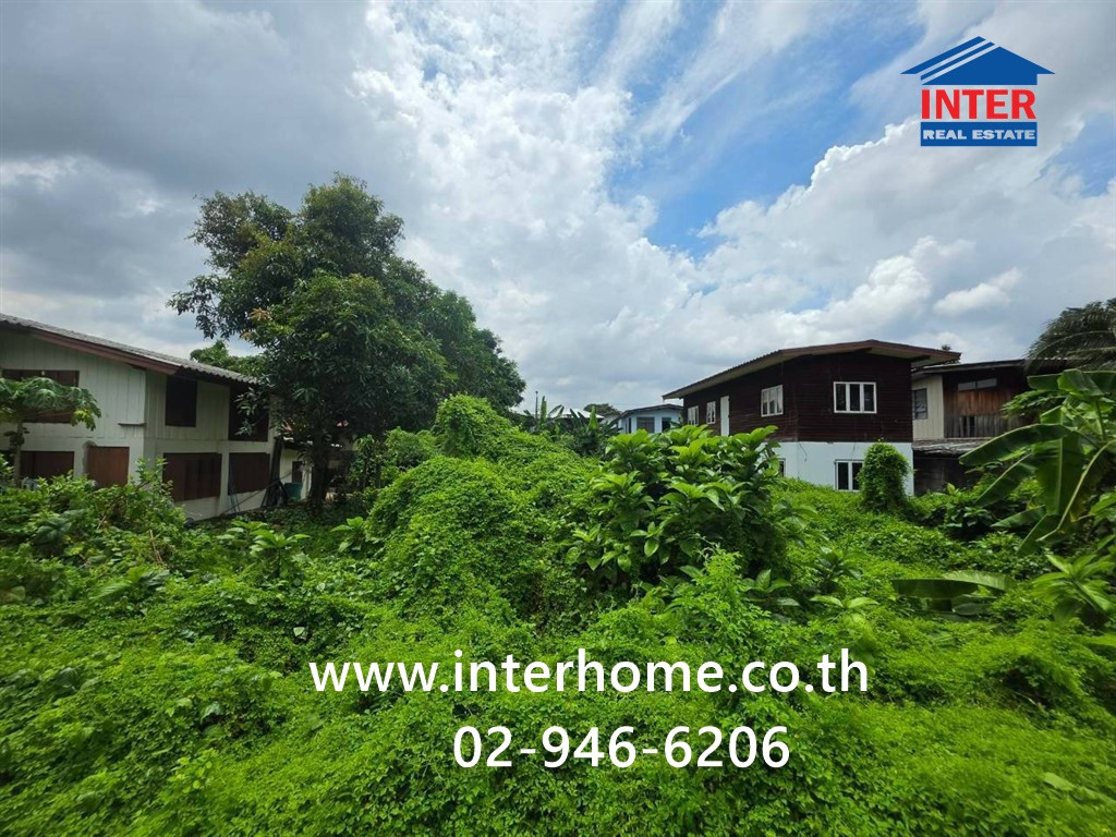 Land plus buildings 169 sq m. Land plus buildings. Near the Department of Army Transportation, Sriyan Market, Samsen Road, Phichai Road, Dusit District, Bangkok. – รูปที่ 2