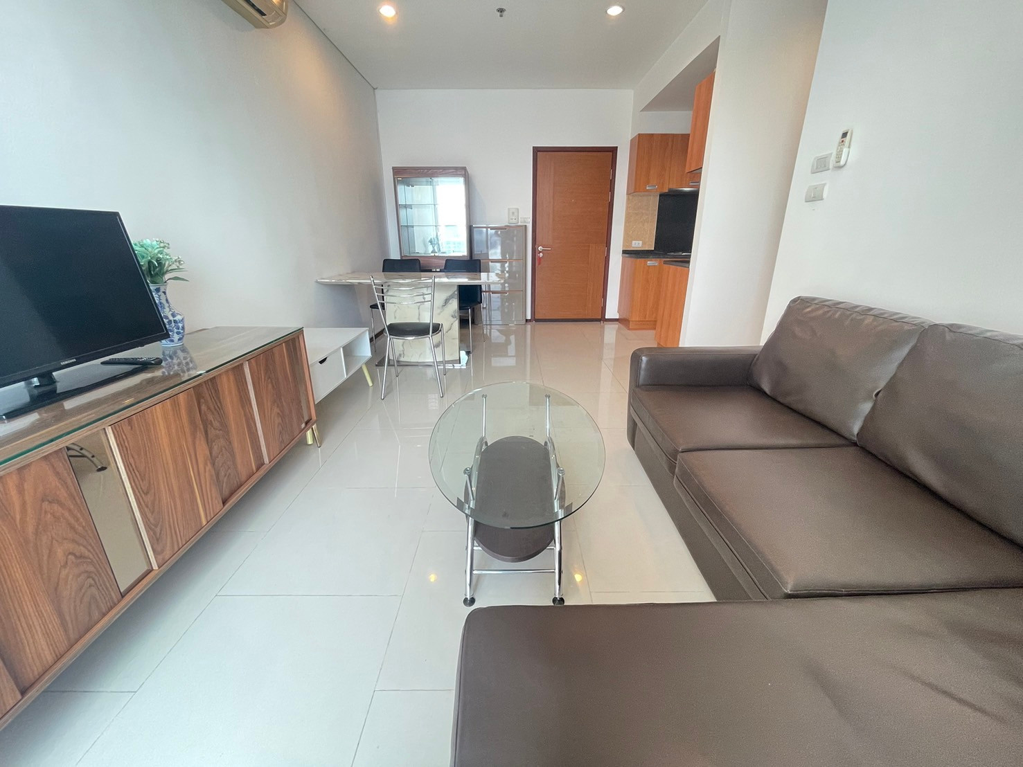 Villa Sathorn, River View, Close to bts Krung Thonburi, available for rent. You can inquire. Villa Sathorn, River View, Close to bts Krung Thonburi, available for rent. You can inquire.