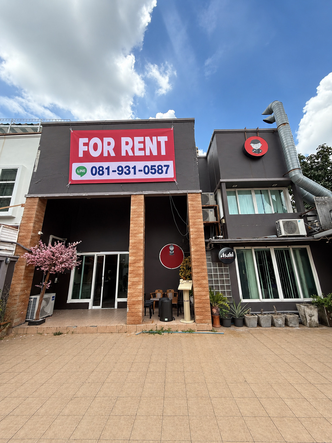 For sale! Commercial space with parking, Sukhumvit 39 (can continue the same business or can be changed) Prime location🔥 For sale! Commercial space with parking, Sukhumvit 39 (can continue the same business or can be changed) Prime location🔥