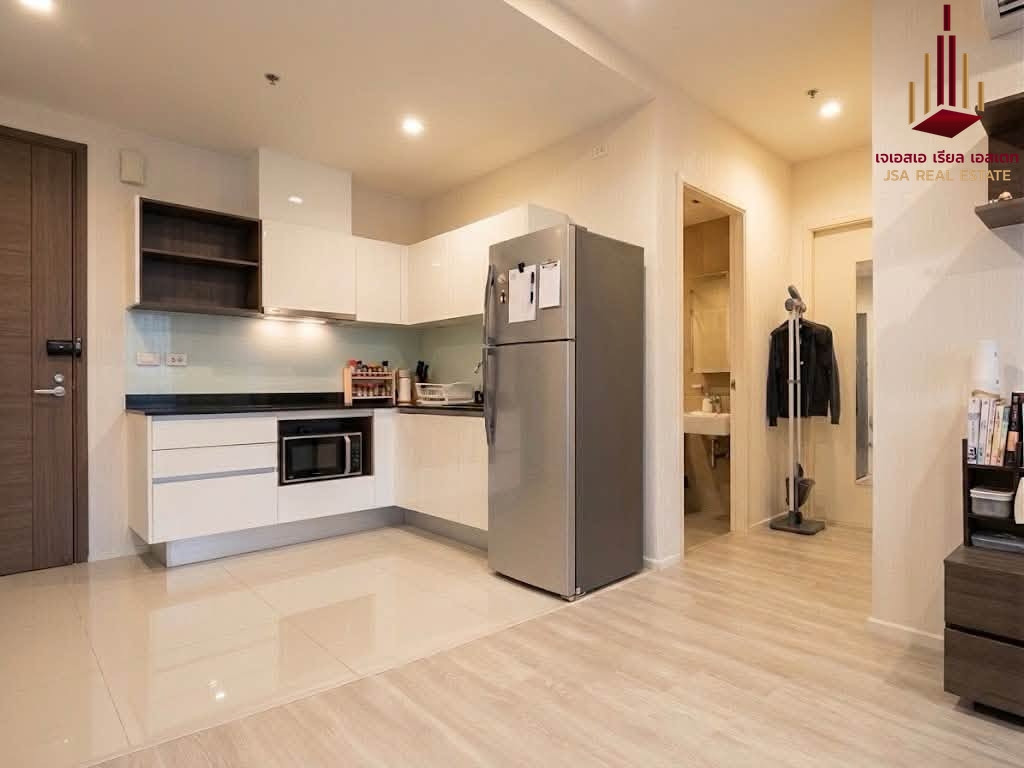 ✨ For Rent: Quinn Ratchada 17 Condo ✨ 💰 Only 32,000 THB/month