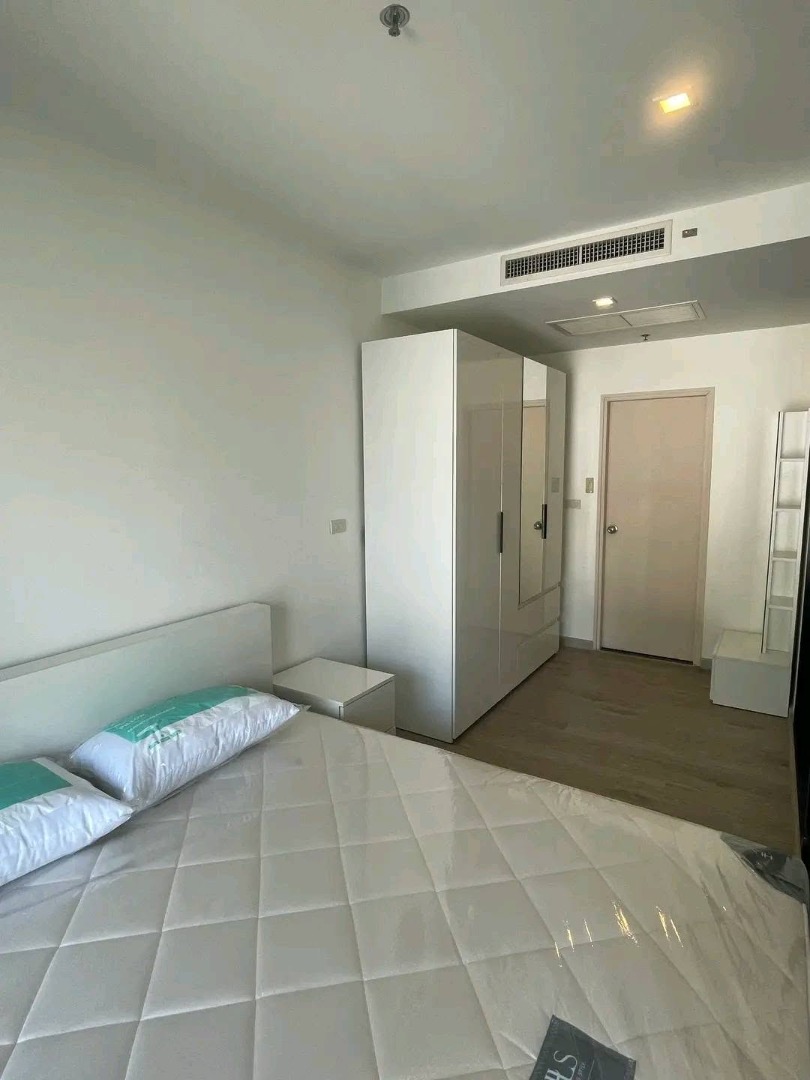 🔥Rent Now🔥 Noble Remix Thonglor, near BTS Thonglor Station. Fully furnished and ready to move in.