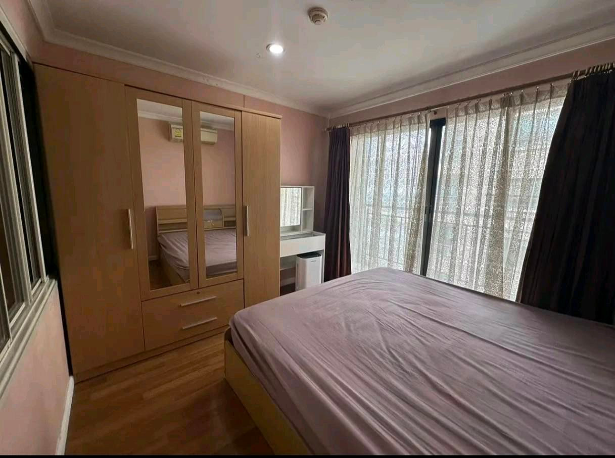 🏢 Lumpini Place Narathiwat-Chao Phraya | 1 bedroom | 1 bathroom | 40 sq m. | 13,000 baht/month 🔥 Large room 40 sq m., river view, 27th floor, great price, only 13,000 baht! You can drag your bags and move in. Large room, 40 sq m., separate kitchen
🏢 Lumpini Place Narathiwat-Chao Phraya | 1 bedroom | 1 bathroom | 40 sq m. | 13,000 baht/month 🔥 Large room 40 sq m., river view, 27th floor, great price, only 13,000 baht! You can drag your bags and move in. Large room, 40 sq m., separate kitchen