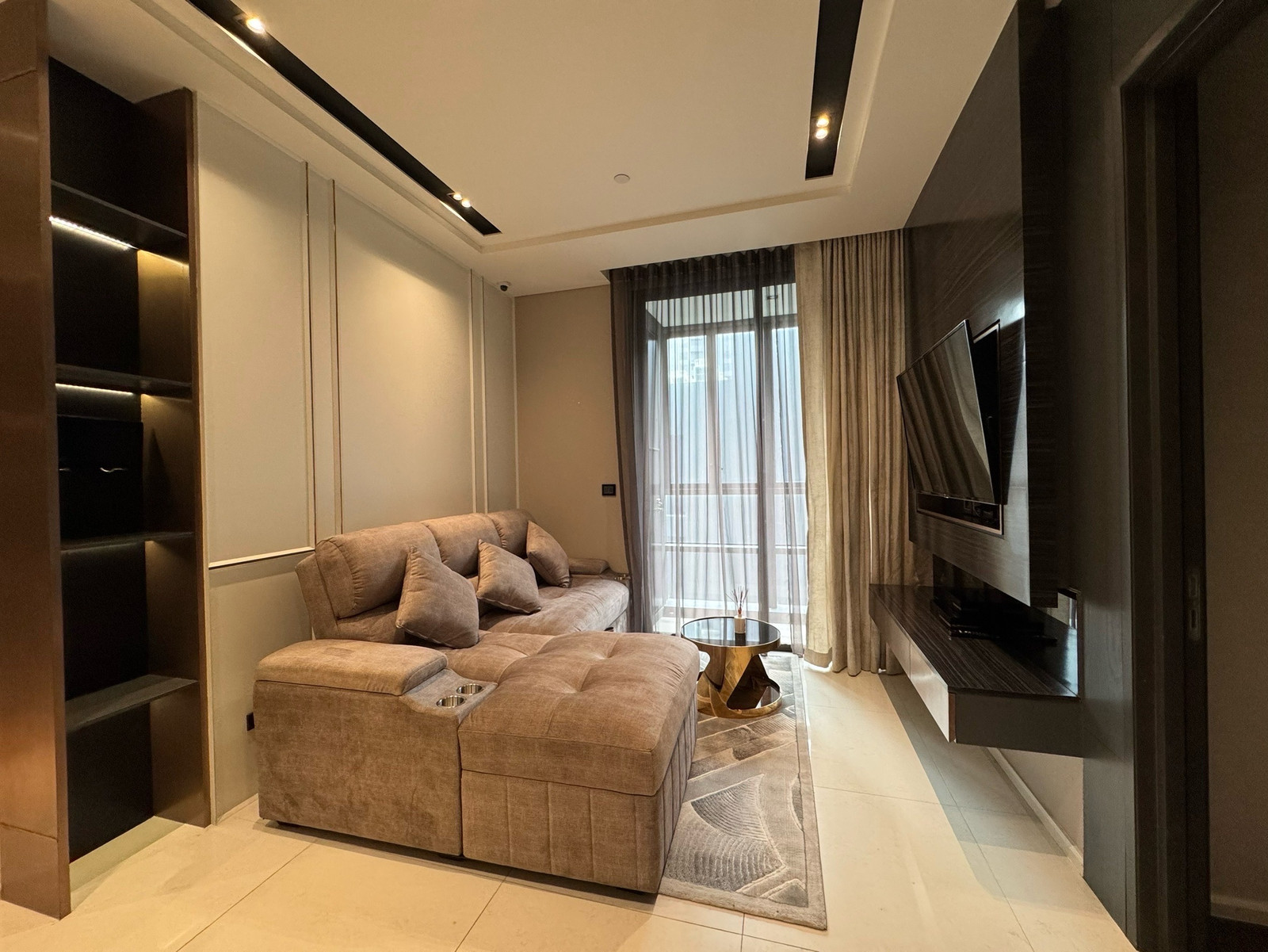 For Rent 2 Bedroom THE BANGKOK THONGLOR 85,000 baht contact 0869017364
