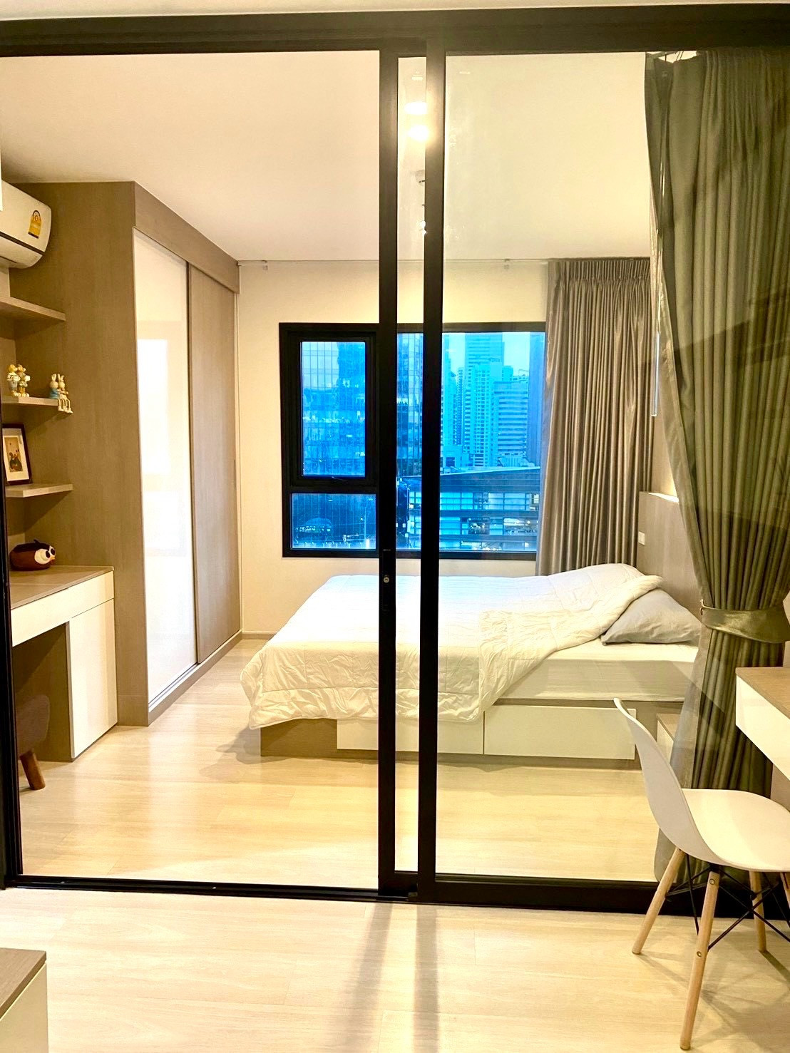 🏢 ว่าง 2/10/69 | Life Asoke | 30 ตร.ม. ชั้น 12 | 18,000 บาท/เ 🏢 ว่าง 2/10/69 | Life Asoke | 30 ตร.ม. ชั้น 12 | 18,000 บาท/เ