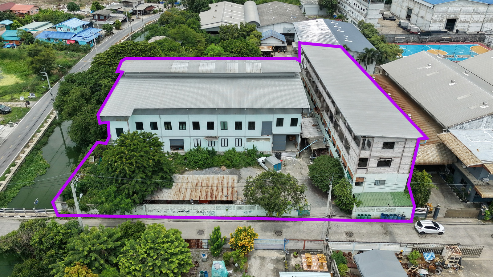 Factory with 4-storey dormitory building (with certificate รง.4)