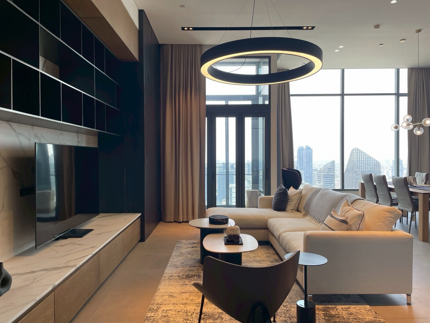 For Rent: The Esse Asoke – 150,000 THB/month [MNs260509] 