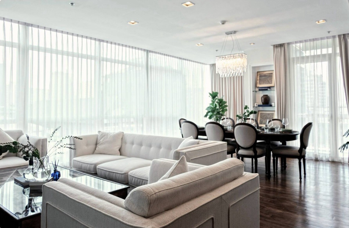 For rent!!! Athenee Residence Ruamrudee, very beautiful room, full built-ins! BTS Ploenchit 202 sq m 270,000 baht/month