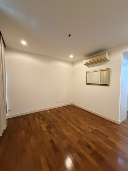 🔥 ราคาดีมาก โฮมมี่สุดๆ! ห้องแปลนสวย จัดสรรง่าย ไซส์ใหญ่ 57 ตร.ม. 🏡Baan Siri 31 ห้องสวยราคาดีแบบนี้ ไปไวแน่นอน รีบด่วนก่อนหลุดมือ ‼️ราคา: 5,640,000 บาท (ราคาดีมาก!) 📞 Call: 092-461-6989 – รูปที่ 4