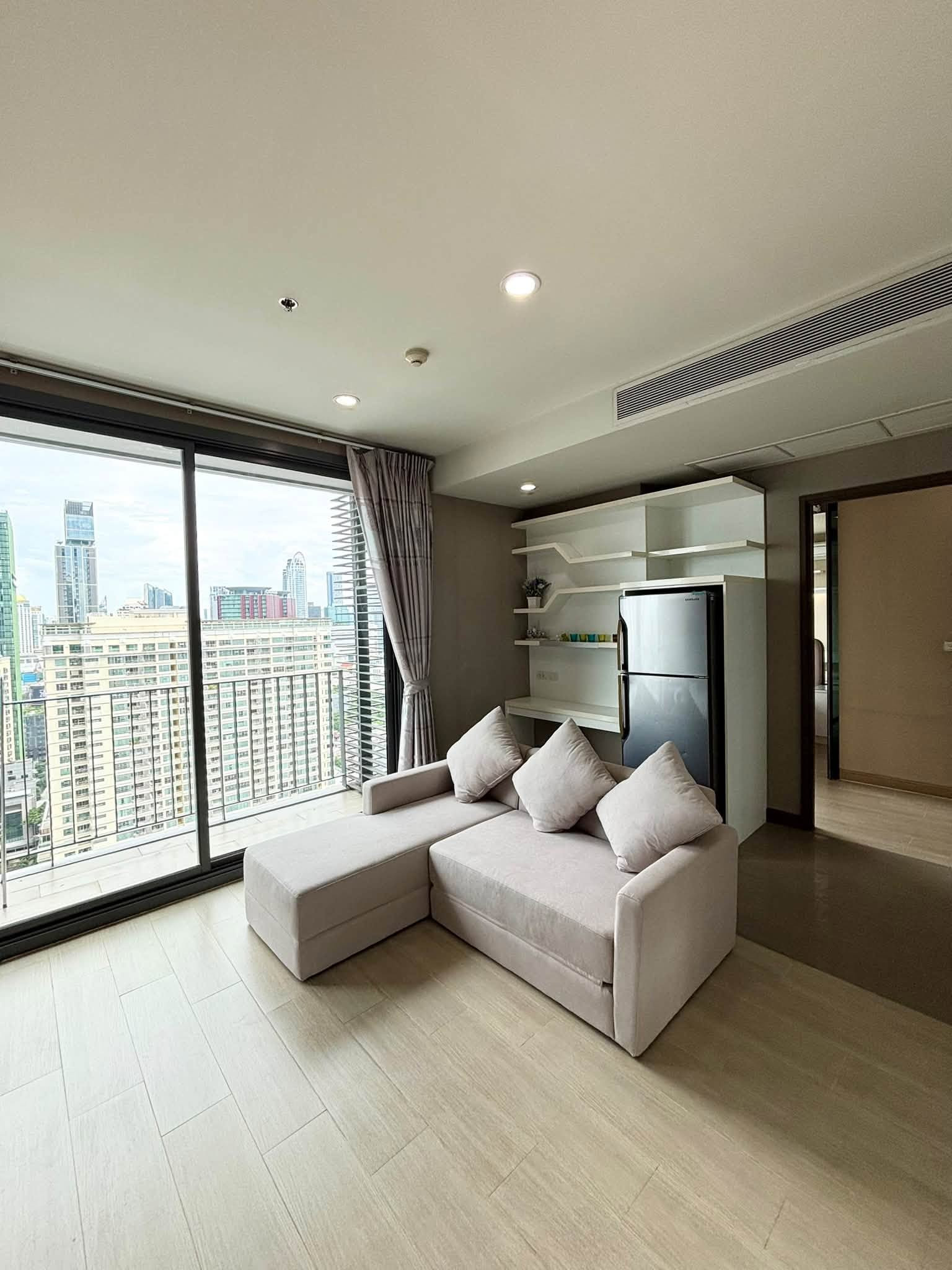 📌 Ready to move in !!! Pyne by Sansiri ให้เช่า ห้องมุมบิวท์อินแต่งสวยแบบ 1 Bedroom ชั้น 26 ทิศตะวันออก Nice city view and Pool view + ห้องขนาด 46 ตร.ม. ชั้น 26 – รูปที่ 3
