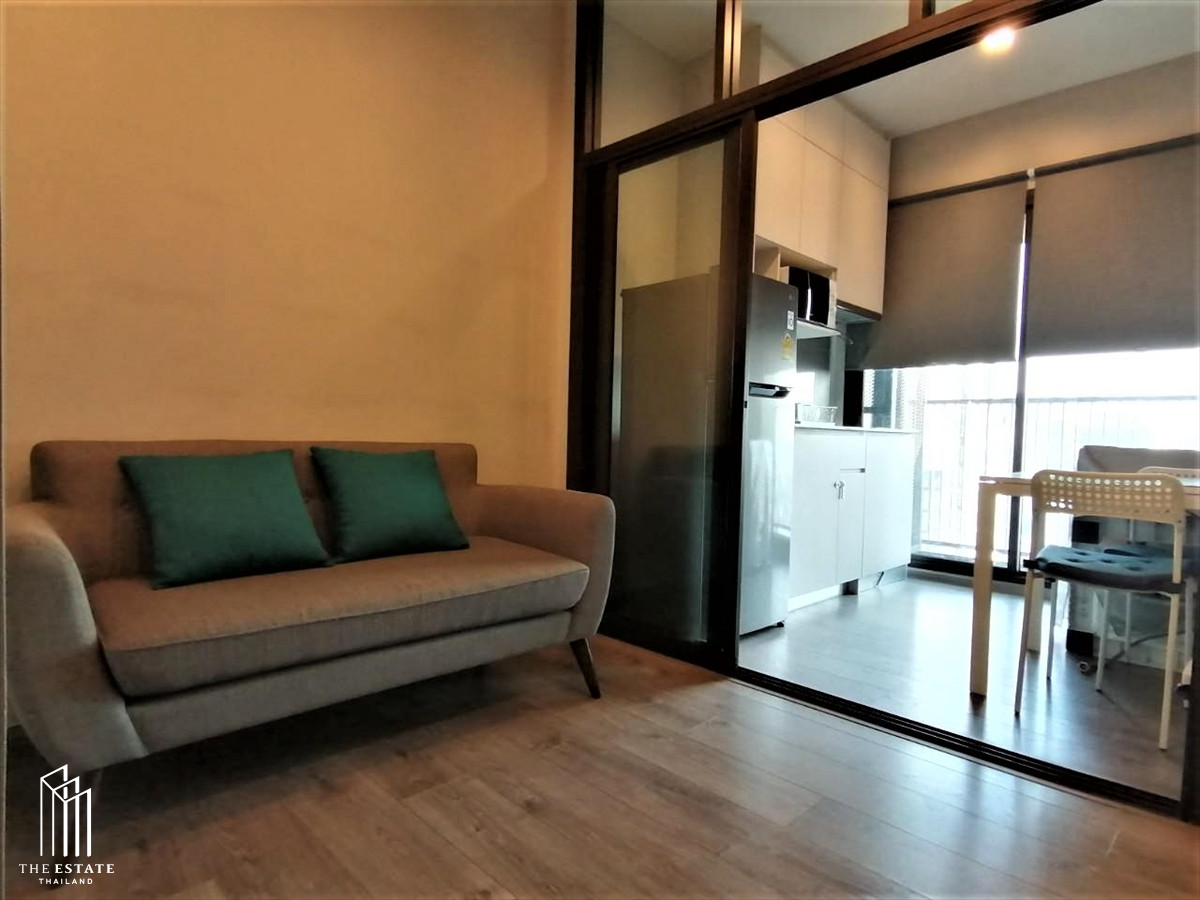 Whizdom Avenue Ratchada-Ladprao ติด MRT ลาดพร้าว 1 ห้องนอน ครัวปิด @15,000 Baht  