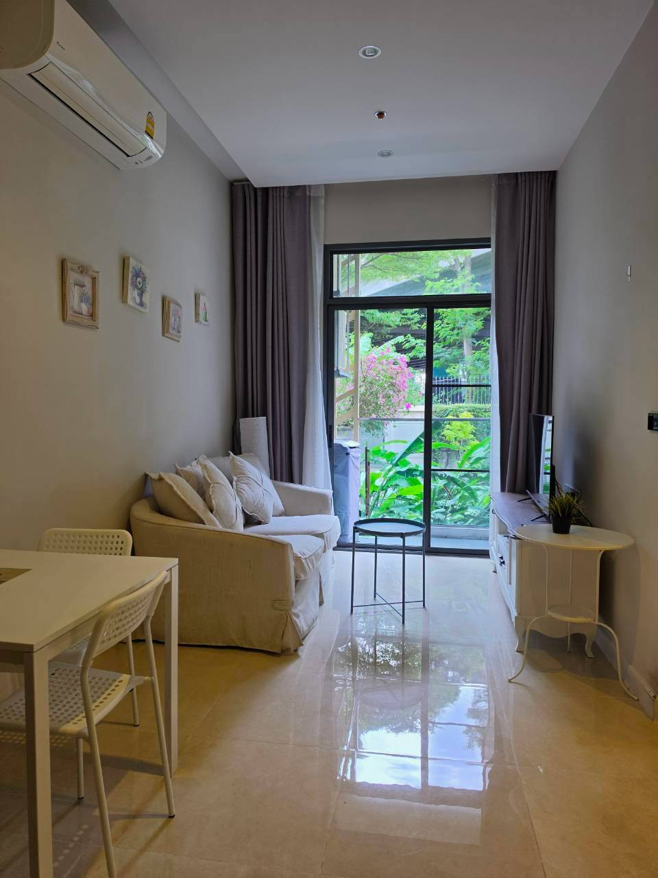 For rent Mayfairplace condo Sukhumvit 50, 2 bedrooms, 1 bathroom, 44 sq m, garden view, BTS On Nut station.