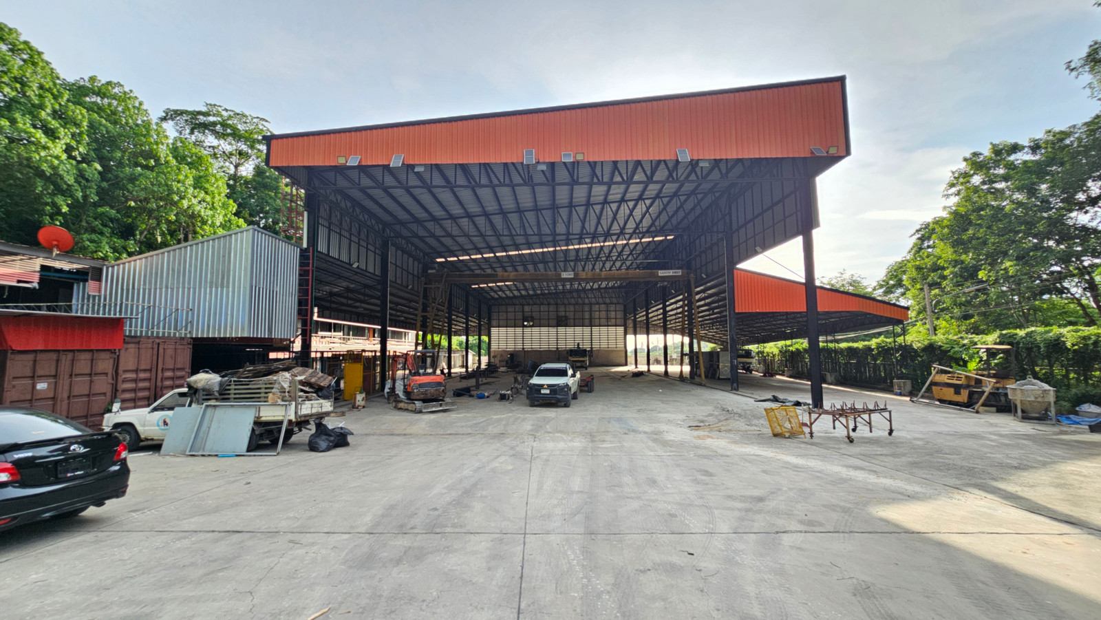 ปล่อยเช่า / ขาย 🏗 โรงงาน สำนักงาน ห้องพักคนงาน 📐️เนื้อที่ 3 ไร่ 95 ตรว 🟡 ผังสีเหลือง📍 บ่อวิน ชลบุรี ปล่อยเช่า / ขาย 🏗 โรงงาน สำนักงาน ห้องพักคนงาน 📐️เนื้อที่ 3 ไร่ 95 ตรว 🟡 ผังสีเหลือง📍 บ่อวิน ชลบุรี