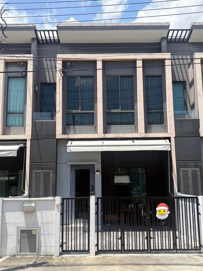 🏡✨ Townhome for rent, Pleno Sukhumvit-Bangna, 2 bedrooms, 2 bathrooms, Bangna location, beautiful house, decorated, ready to move in. Complete furniture and electrical appliances, near Mega Bangna.