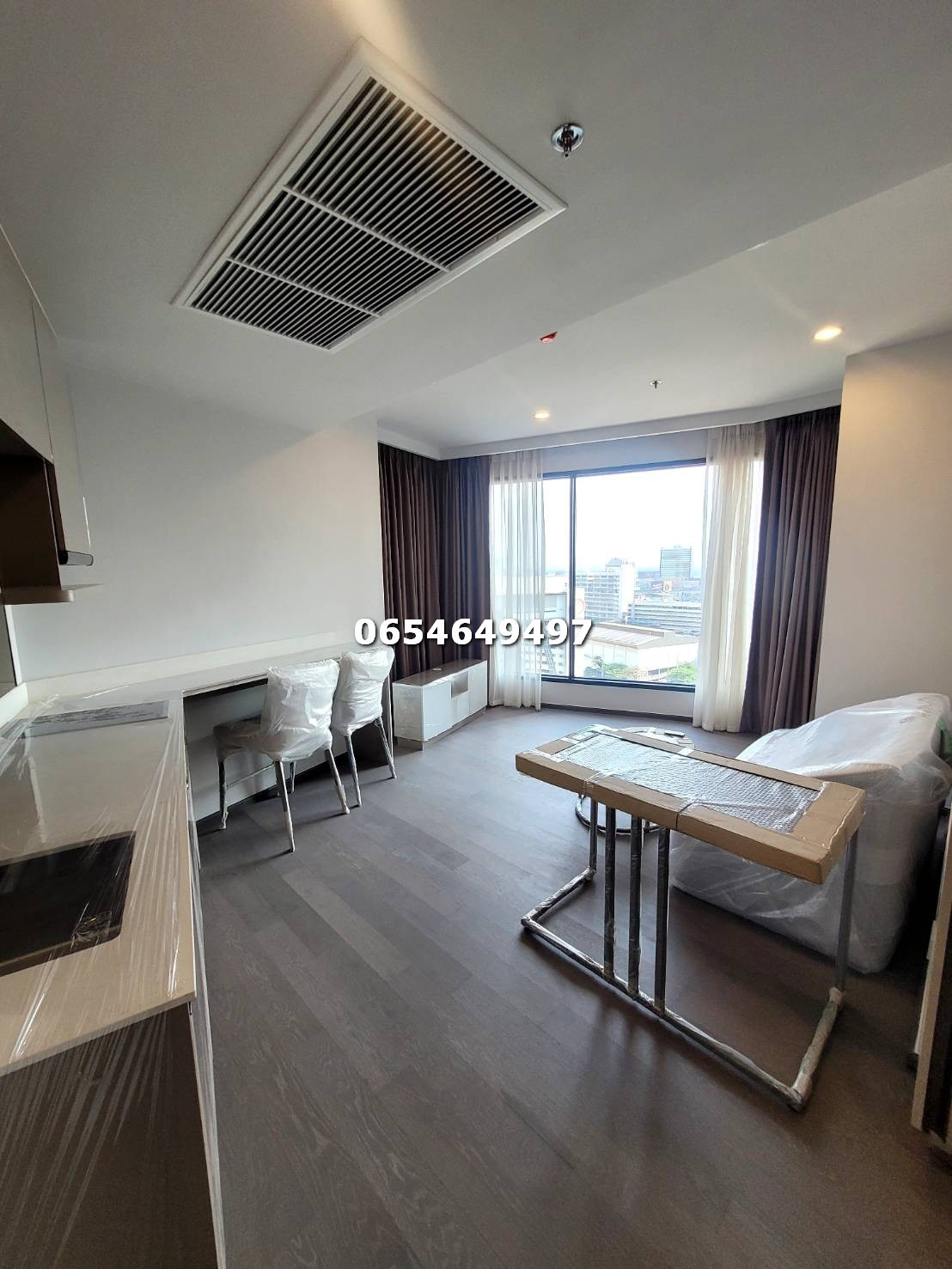 Urgent for sale Coco parc (Rama 4) 1 bedroom, 1 bathroom, size 40.56 sq m. Price 9,002,000 baht. If interested, contact 065-464-9497. Urgent for sale Coco parc (Rama 4) 1 bedroom, 1 bathroom, size 40.56 sq m. Price 9,002,000 baht. If interested, contact 065-464-9497.
