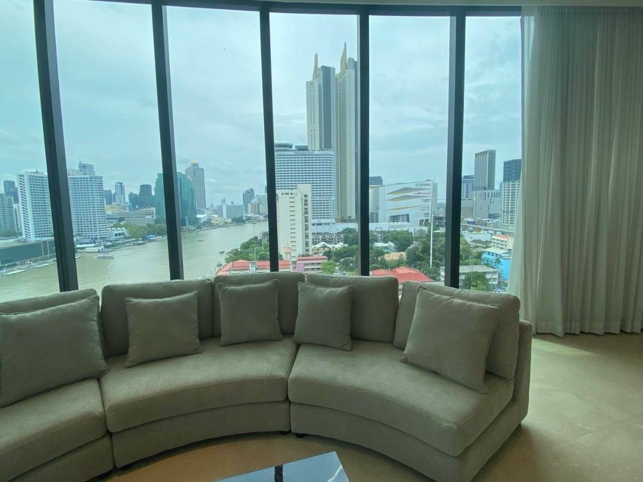 Banyan Tree Residences Riverside Bangkok • Prime Riverfront Living Banyan Tree Residences Riverside Bangkok • Prime Riverfront Living
