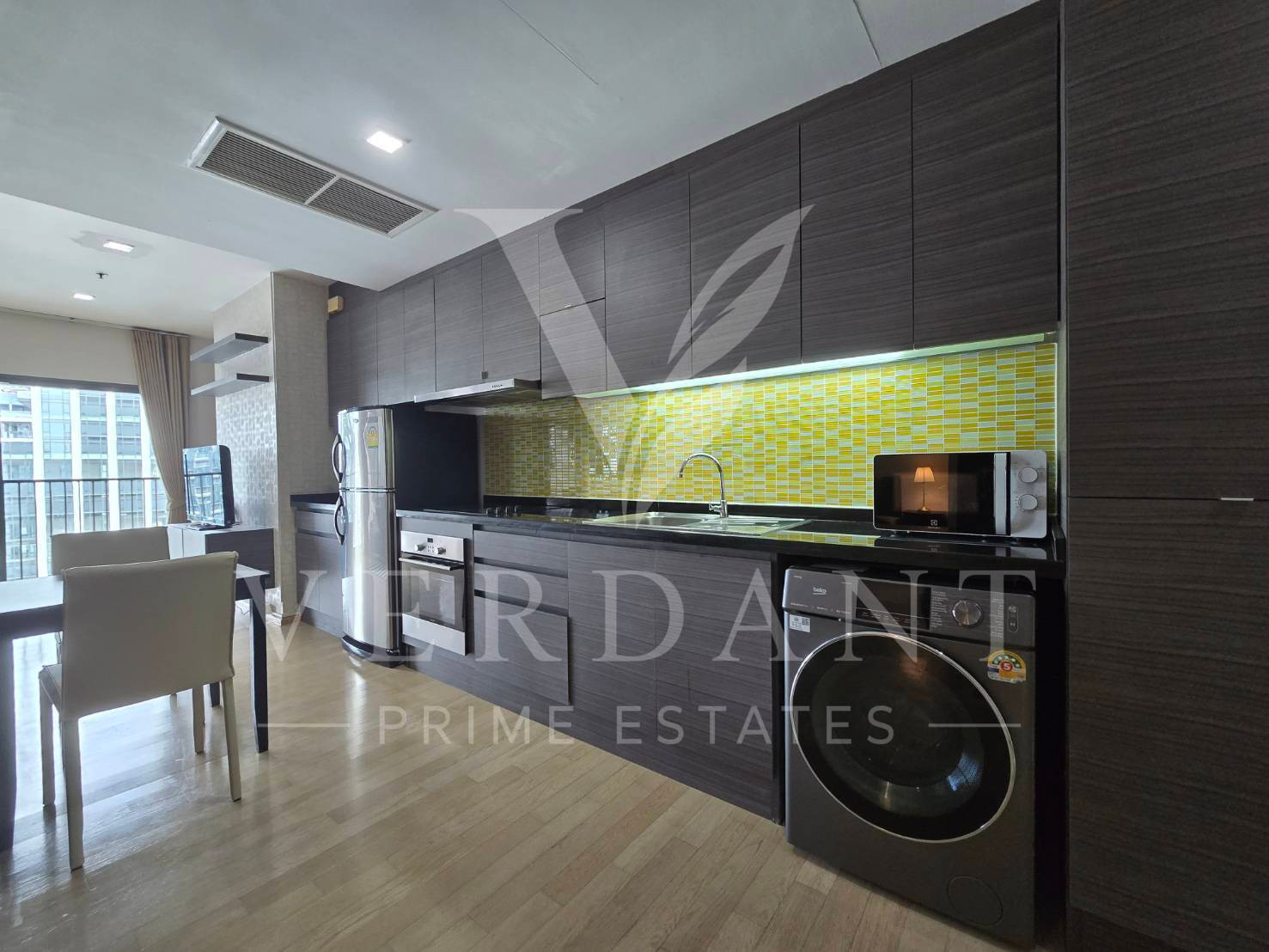 🏢 โนเบิล รีมิกซ์ (Noble Remix)  52 ตร.ม.  เชื่อมต่อ BTS ทองหล่อด้วยสกายวอล์ก – รูปที่ 2