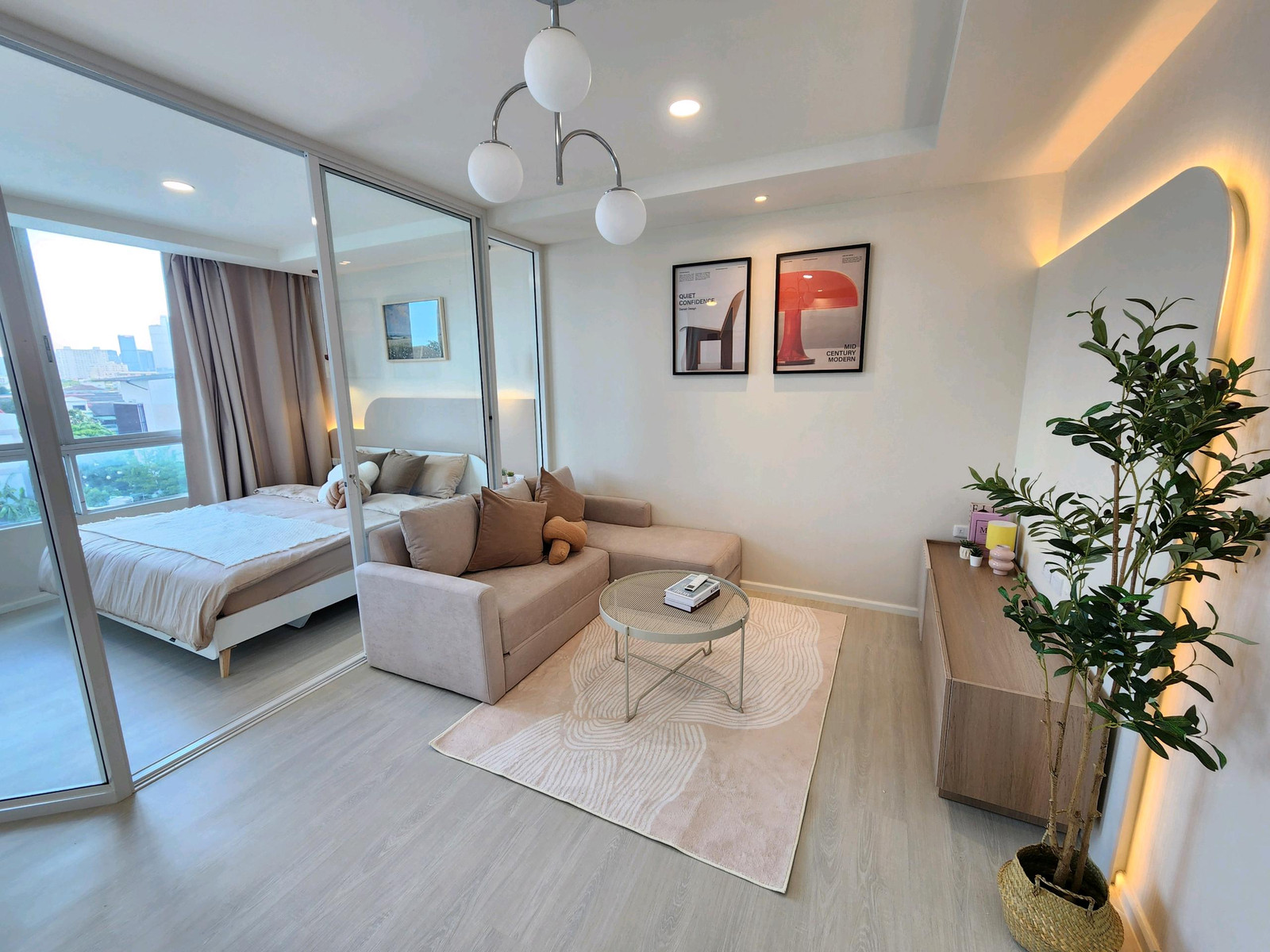 💥 คุ้มที่สุดในรัชดา! ห้องแต่งสวยตรงปก 39 ตร.ม. 1ห้องนอน1รับแขก พร้อมอยู่เพียง 2.1 ล้าน 💥 ลากกระเป๋าพร้อมเข้าอยู่ได้เลย! ชั้น 5 ทำเลดี 💥 คุ้มที่สุดในรัชดา! ห้องแต่งสวยตรงปก 39 ตร.ม. 1ห้องนอน1รับแขก พร้อมอยู่เพียง 2.1 ล้าน 💥 ลากกระเป๋าพร้อมเข้าอยู่ได้เลย! ชั้น 5 ทำเลดี