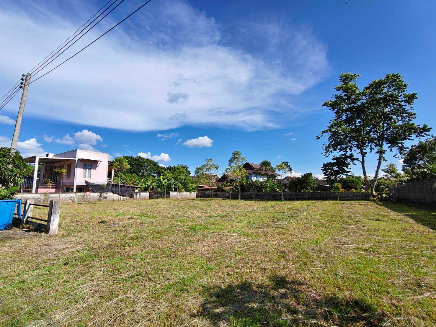 98698 - Empty land for sale, already filled, 127.6 sq m. in the Baan Rabiang Chom Fah Resort project, Chiang Rai, good location, close to Phahon Yothin Road, only 100 meters.