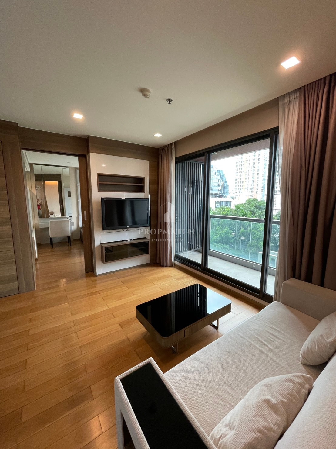 ✨Flash Deal ✨The Address Sathorn (1Bed 1Bath 55SQM.) ready to move in! Only 35,000 baht per month Tel.0981315848@propmatch