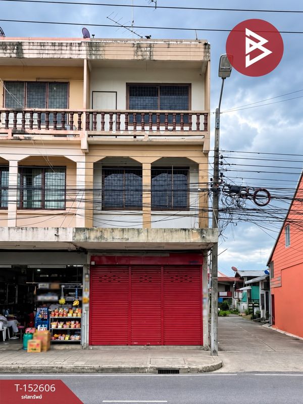 ขายอาคารพาณิชย์ 3 ชั้นครึ่ง เนื้อที่ 19.4 ตร.ว บ้านไร่ ราชบุรี ทำเลดีติดถนน