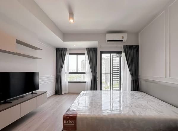 ✨ 1 Bedroom | 27 sq m. | 22nd floor 🛋️ Fully Furnished with complete electrical appliances 🏙️ High floor room, ready to move in