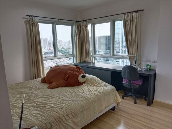 ขาย Sym Condo 2 ห้องนอน 91 ตรม ห้องมุมใหญ่ 7.89 ล้าน สอบถามได้ครับ