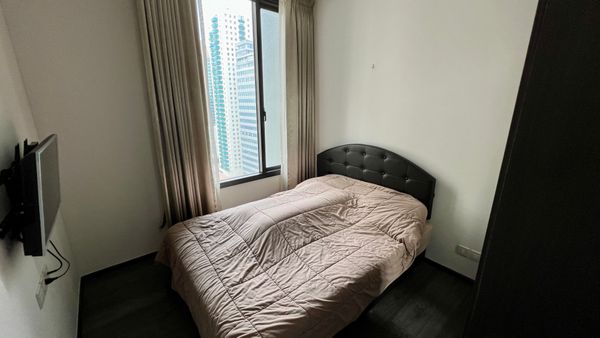 ให้เช่า Edge Sukhumvit 23 ราคา 23,000 บาท/เดือน [MNr260902] 