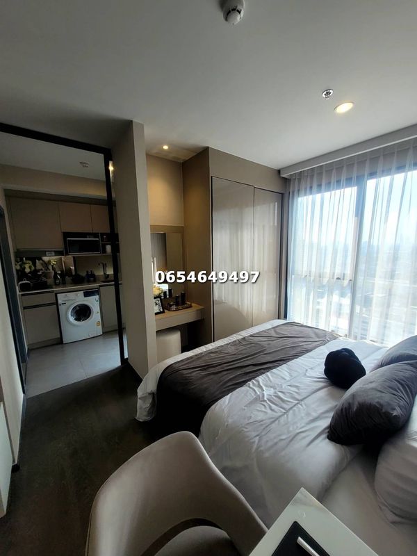 Urgent for sale Coco Parc, Studio room, size 26 sq m. Price 5,642,000 baht. If interested, contact 065-464-9497.