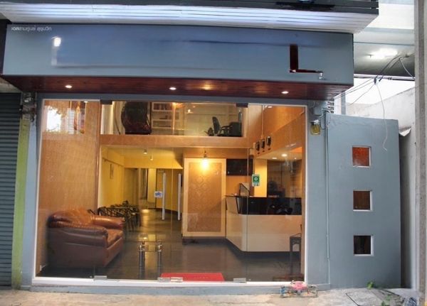 ขายอาคาร Guest House สุขุมวิท ทำเลพร้อมพงษ์ เหมาะสำหรับลงทุนอสังหาริมทรัพย์ ใกล้ BTS แหล่งธุรกิจ และ ท่องเที่ยว