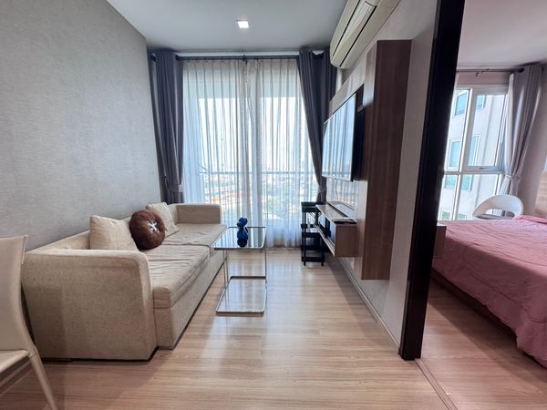 Rhythm Sathorn ห้องสวยมาก ว่างพร้อมให้เช่า ราคาพิเศษ 18,000/เดือน เท่านั้น !