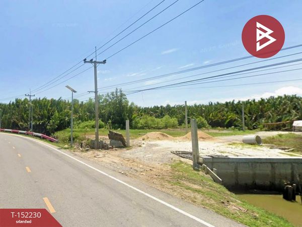 Urgent sale of land, area 344.6 sq m., Phra Samut Chedi, Samut Prakan, location next to the road, suitable for building a house.