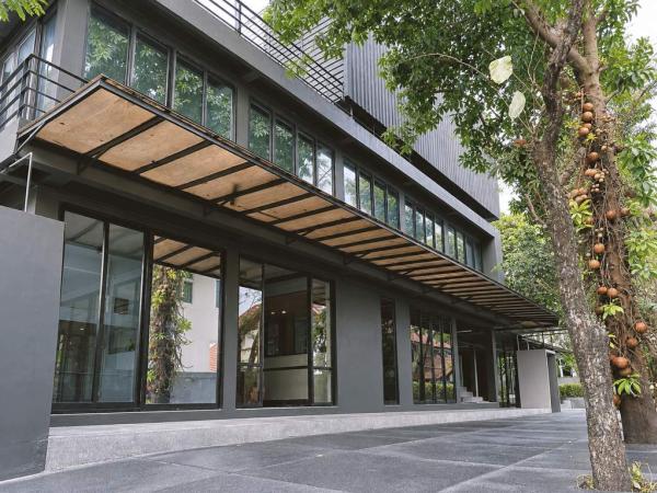 ออฟฟิส แคมปัส รัชดา 32 / 3 ชั้น (ให้เช่า), Office Campus Ratchada 32 / 3 Storey (FOR RENT) PALR037
