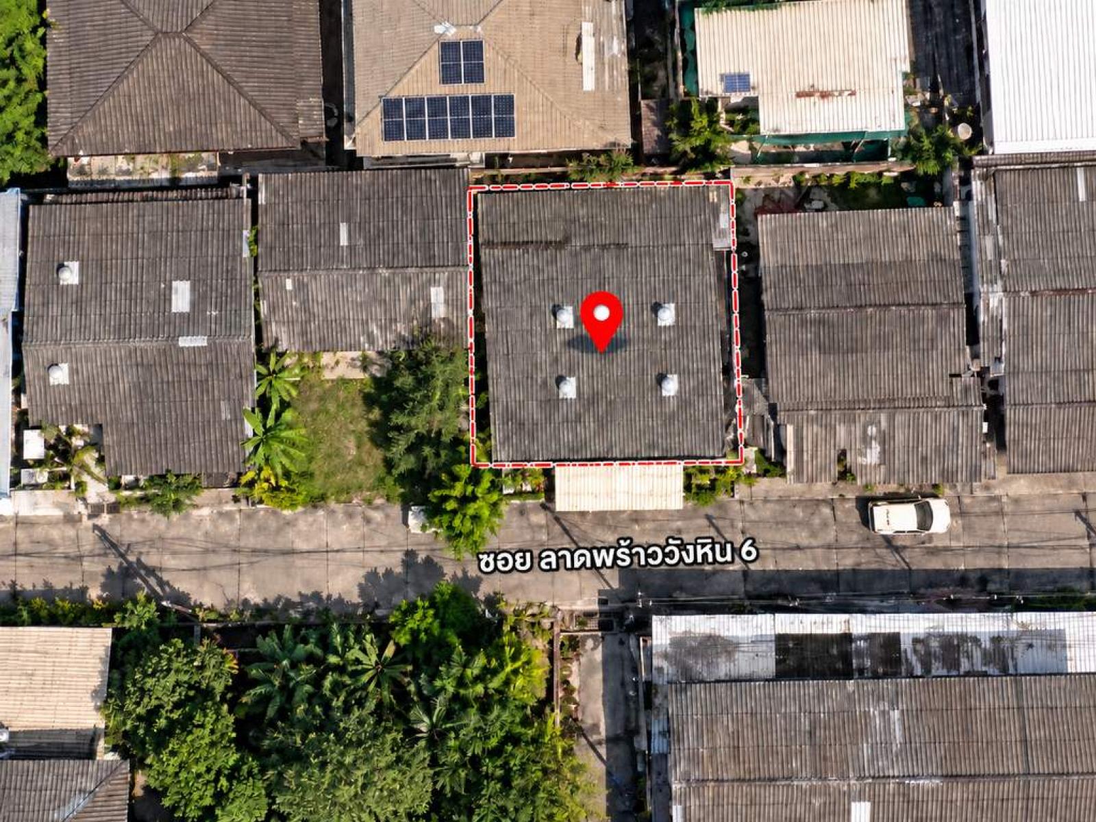 Land with buildings, Ladprao Wanghin Soi 6. / 50 Square Wa (FOR SALE) PALR038 Land with buildings, Ladprao Wanghin Soi 6. / 50 Square Wa (FOR SALE) PALR038