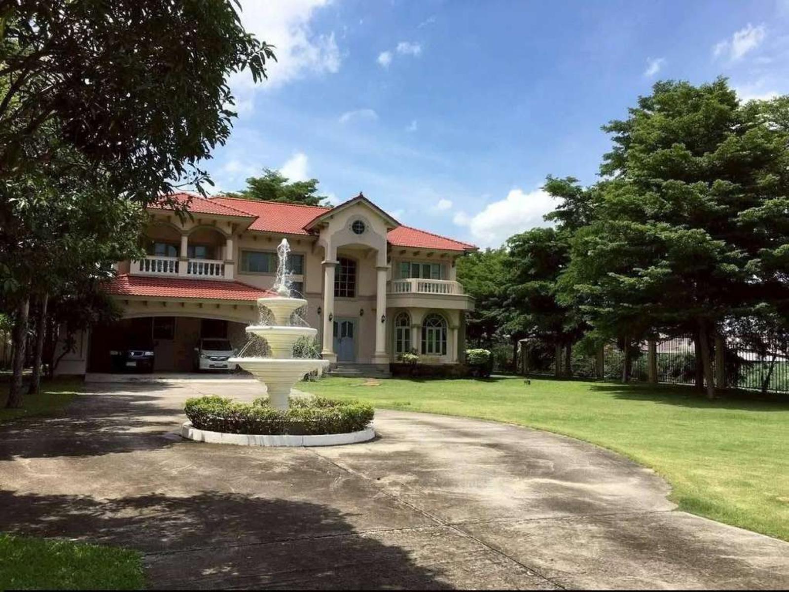 Nilubolville / 5 Bedrooms (FOR RENT) DA269