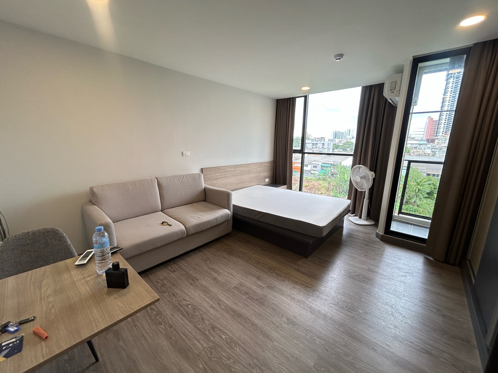 flexi sathorn charoen nakhon studio ready to move in good price 🔥