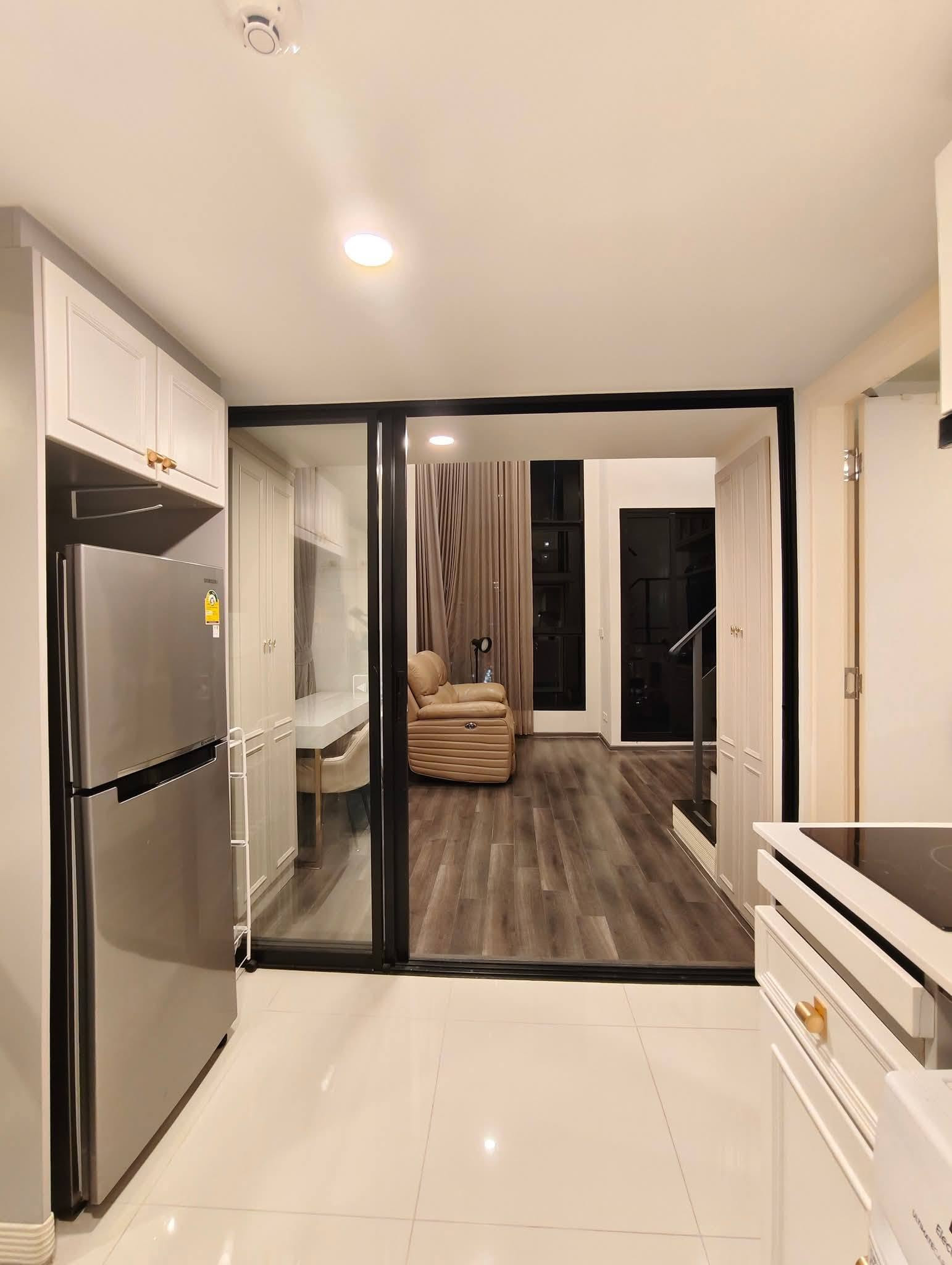 Condo for Rent KnightsBridge Space Rama 9 Condo for Rent KnightsBridge Space Rama 9