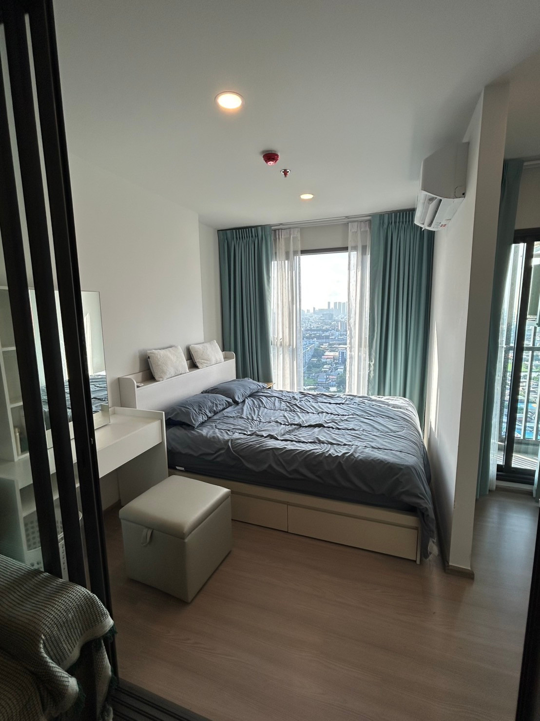 C260254 Aspire sukhumvit rama 4, 31 sqm 1 bed fully furnished, rent 19,000 C260254 Aspire sukhumvit rama 4, 31 sqm 1 bed fully furnished, rent 19,000