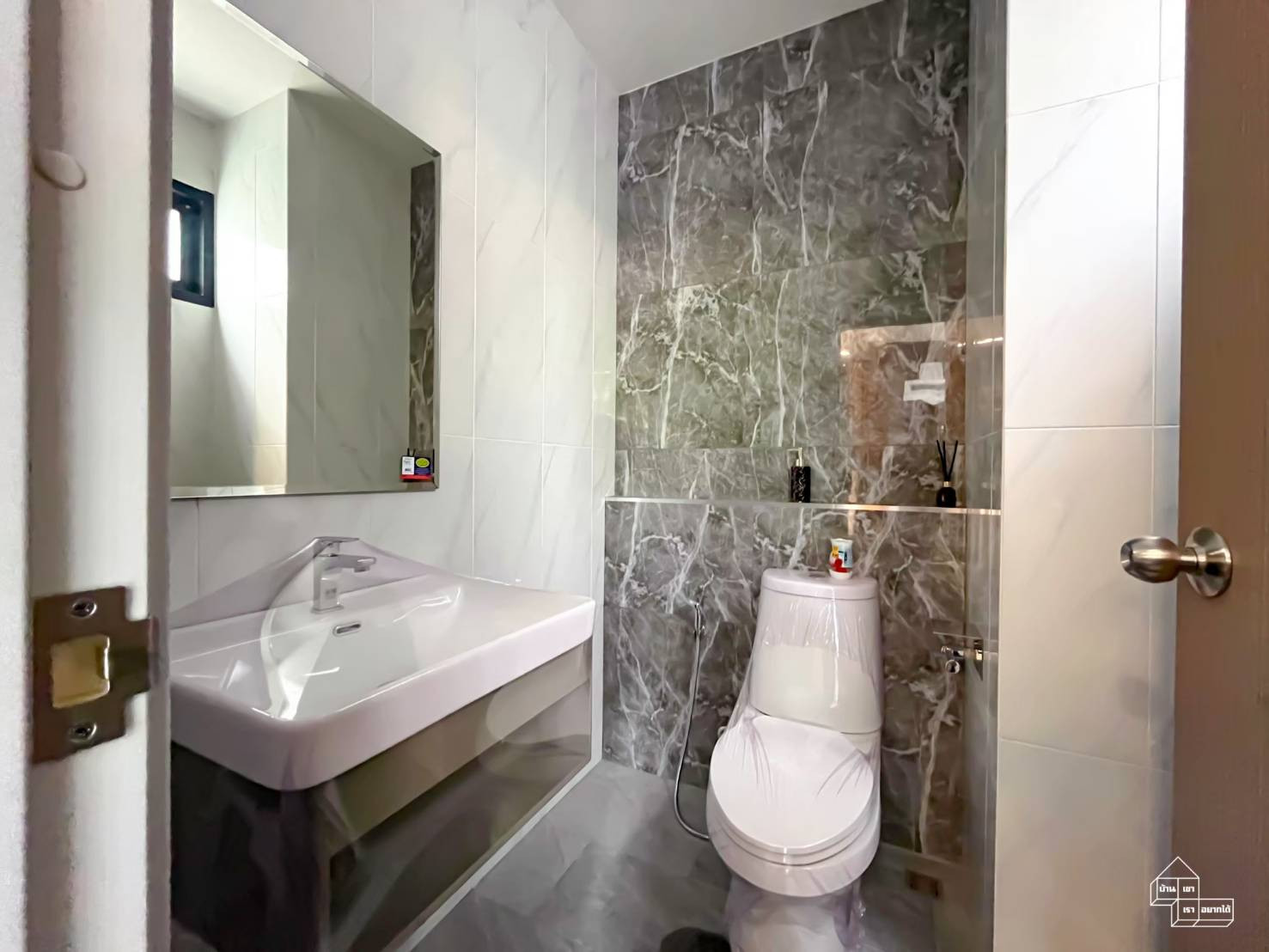 ขาย! The Wynn โฮมออฟฟิศ 4.5ชั้น *MRTหลักสอง เดอะมอลล์บางแค 29ตรว. เพียง 13.99ล้านบาท – รูปที่ 4