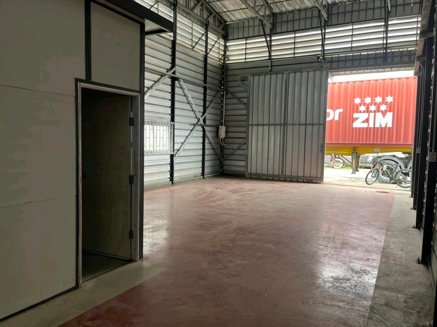 Warehouse 100 square meters with office, Theparak Road Km.11 – รูปที่ 2