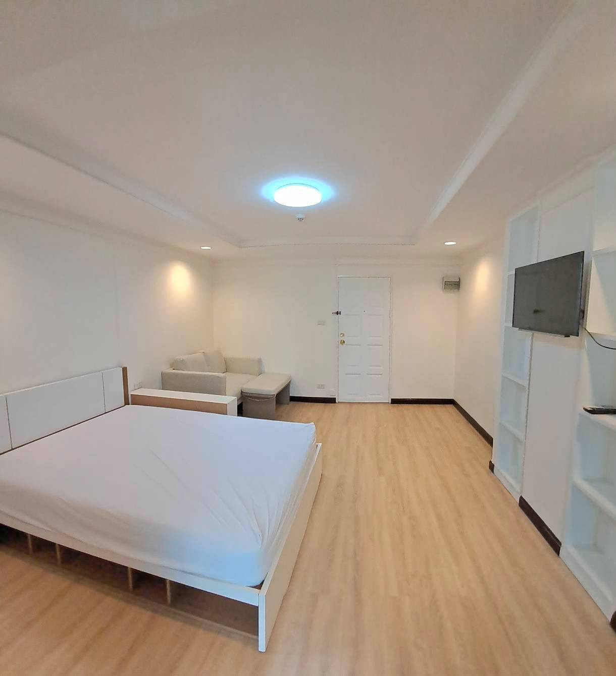 💥 [ 𝐏-𝟏𝟑𝟖𝟏𝟏𝟕 ] FOR RENT : Pratunam Prestige Panoramic City View! Near BTS Ratchathewi 𝟏𝟓,𝟓𝟎𝟎 THB/mo. | Line @easycondoplus | 099-229-6397